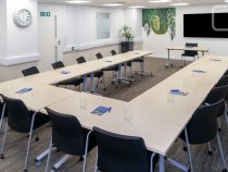 Business Lodge Bury - Meeting Room