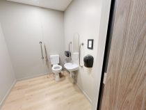 Evolve - Accessible Bathroom