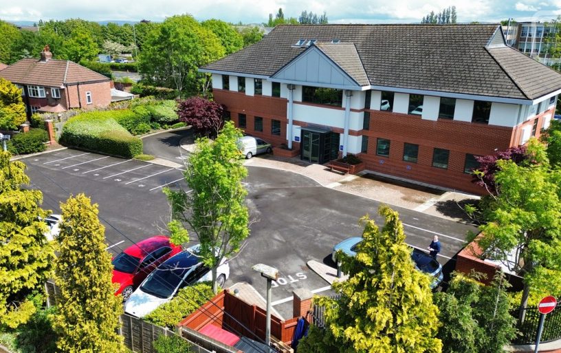 500 Styal Road - Entrance & Car Park